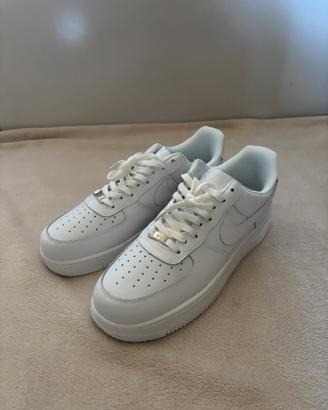 Nike Air Force 1 bianche – taglia [44]