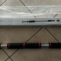 SBARRA TRAZIONI PER DORSALI  DA PARETE MAI USATA