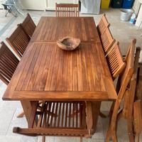 Tavolo in teak allungabile e 10 sedie
