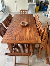 Tavolo in teak allungabile e 10 sedie