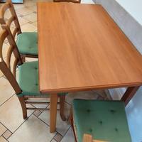 Tavolo cucina allungabile, 4 sedie
