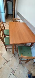 Tavolo cucina allungabile, 4 sedie
