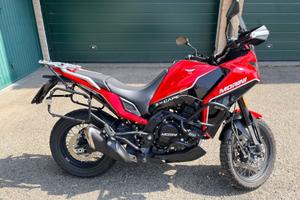 Moto Morini X-Cape 650