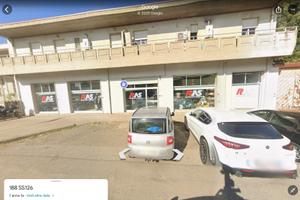 Locale commerciale nella via più frequentata