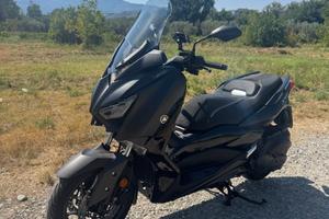 YAMAHA XMAX 400 IRON MAX- Anno 2019- 10.000km