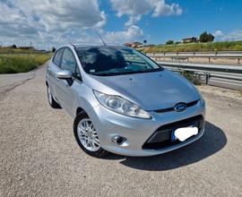 Ford Fiesta 1.6 TDCi 90CV 5 porte DPF Titanium