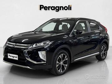 MITSUBISHI Eclipse Cross 1.5 turbo 4WD aut. Inst