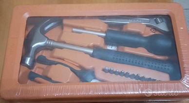 Set utensili per la casa