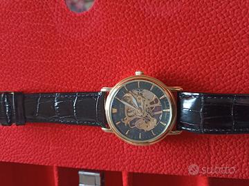 Orologio scheletrato 