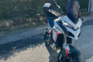 Ducati Multistrada 1200s