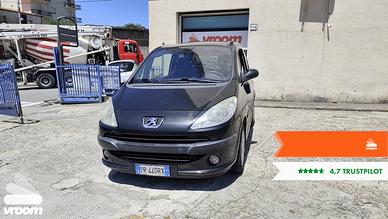 PEUGEOT 1007 1.4 Happy
