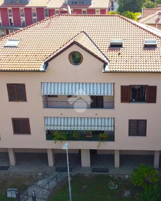 3 LOCALI A BARZANÒ