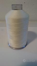 Filo sintetico in poliestere bianco