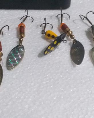 9 esche artificiali  pesca cucchiaino nuove