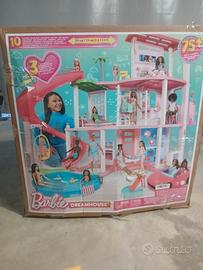 Barbie DreamHouse (Casa dei sogni)