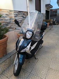 Piaggio Medley 150
