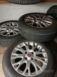 Gomme BFGoodrich 185/65 R15+Cerchi /Fiat Punto Evo