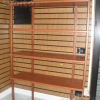 Scaffali in legno