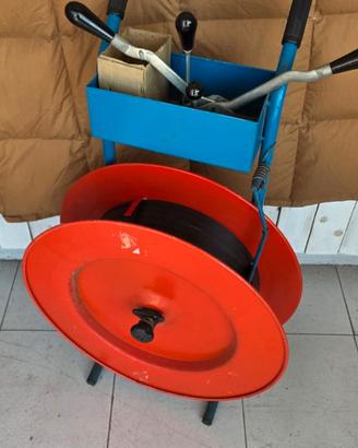 Kit reggiatrice manuale completo con carrello e bo