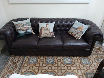 Divano in pelle Cesterfield 220x80