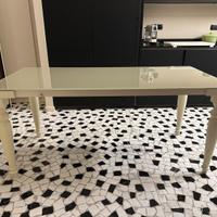 Tavolo soggiorno  cucina  legno con piano in vetro