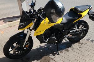 Honda Hornet 750 - 2024