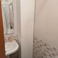 Mobile alto da bagno