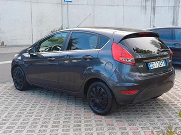 Ford Fiesta 1.4 TDCi Titanium 5 Porte