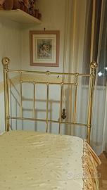 Letto ad una piazza in ottone