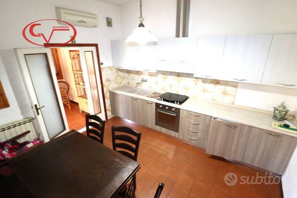Appartamento di 59 m² con 3 locali a Montevarchi - Altro