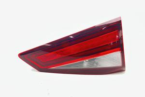 STOP POSTERIORE DESTRO INTEGRATO NEL PORTELLO SEAT