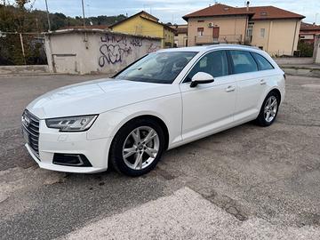 Audi A4 Avant 2.0 TDI Ultra 190 CV Business Sport