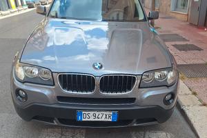 BMW X3 xDrive del 2009 -- 215.849km reali – €5.300