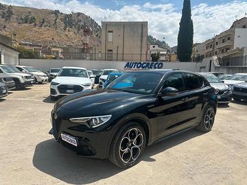 Alfa Romeo Stelvio 2.2 Turbodiesel 210 CV AT8 Q4 V