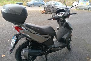 kymko agility 200 R16 euro5  2.100km abs