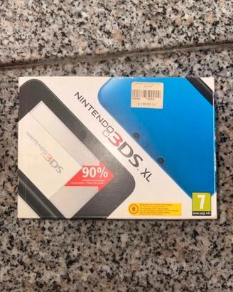 Nintendo 3DS XL con scatola caricatore e pennetta