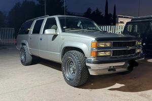 Chevrolet Suburban 5.7 V8 GPL ASI CRS 4x4