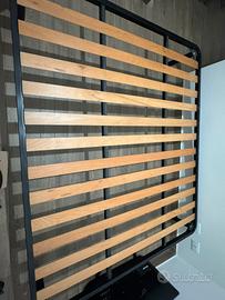 rete matrimoniale con doghe in legno