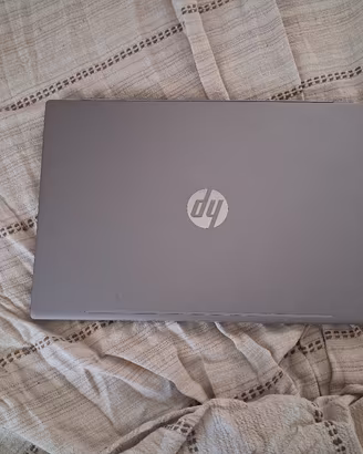 HP Pavilion 15cw-1001nl Ryzen 5 12GB RAM *tratt.*