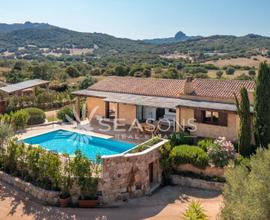 Villa Indipendente con piscina San Giovanni, Olbia