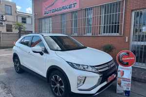 Mitsubishi Eclipse Cross 1.5 turbo 163cv 2WD Invit