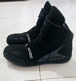 Scarpe moto course deals
