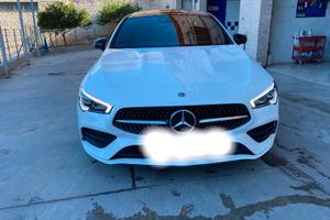 Mercedes CLA 200 d Shooting Brake Premium
