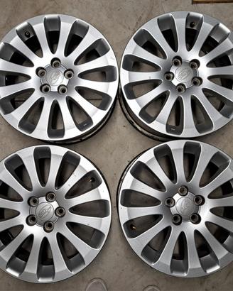 Cerchi da  16 Subaru 