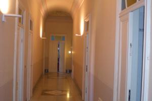 Stanze uso ufficio in palazzina centralissima