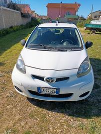 Toyota Aygo anno 2012 neopatentati 