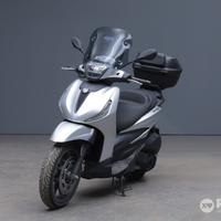 PIAGGIO Beverly 300