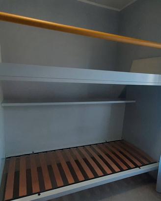  Letto a castello con pedana