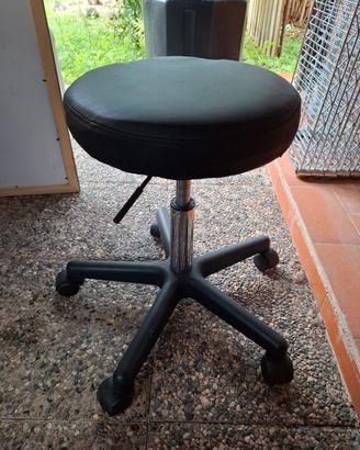 Sgabello tondo regolabile ufficio
