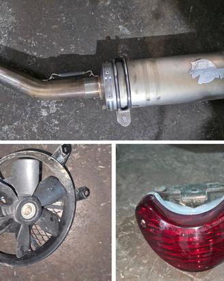 Pezzi di ricambio per Suzuki SV 650 a carburatore